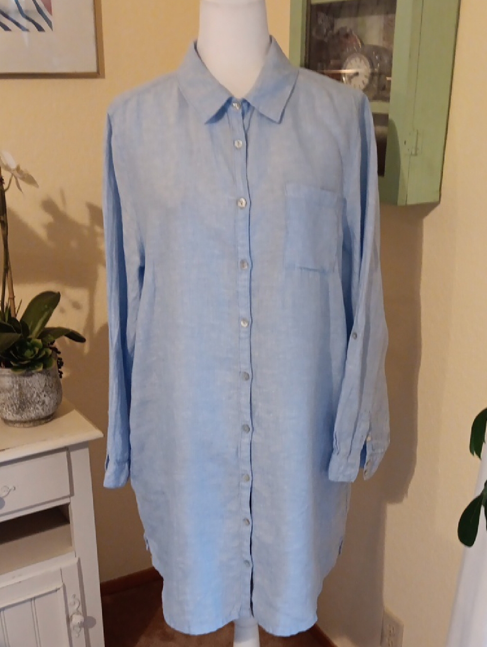 C&C California Linen Button-Down Dress Classic. Preppy. Beachy